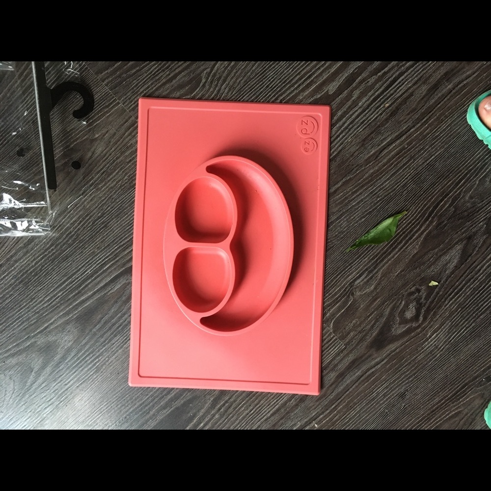 Baby feeding bowl tray